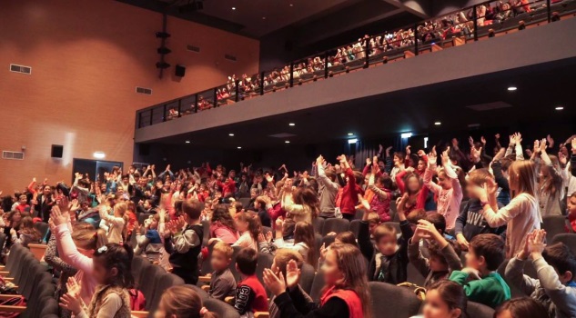 dimotiko periferiako theatro roumelis lamia paidakia